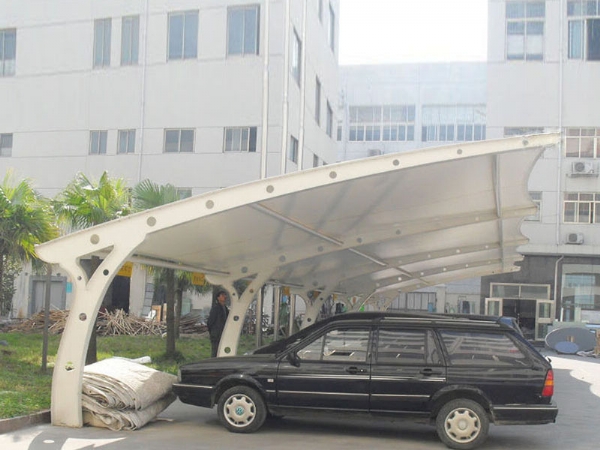 膜結(jié)構(gòu)汽車(chē)棚